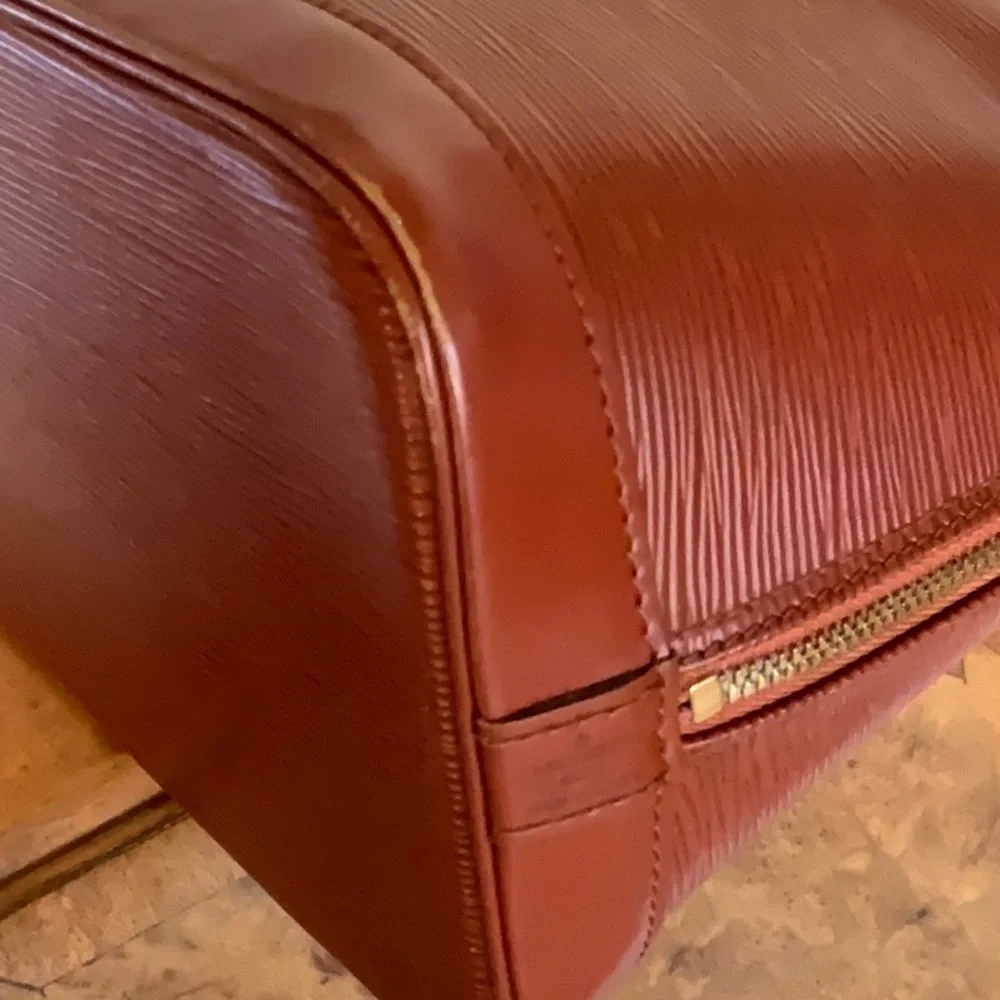 Louis Vuitton Epi Alma PM Cipango🌟 - Picture 14 of 16